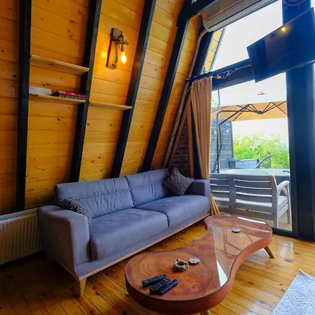 Sapancakelebekvadibungalov Σαλέ *